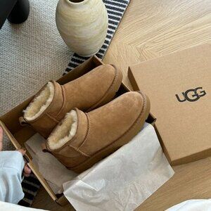 UGG Classic Ultra Mini Boots chestnut